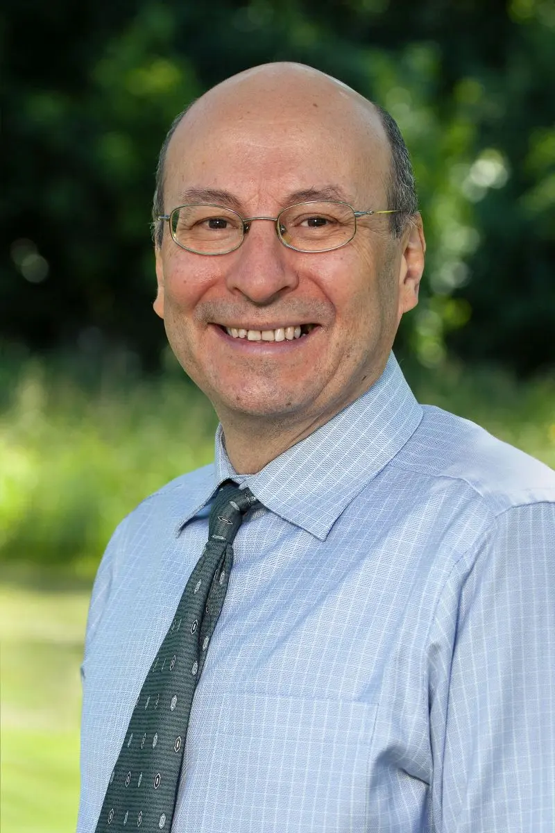 IHN's Faculty member Paul Demeda
