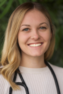 Olivia Szostek BSc., CNP